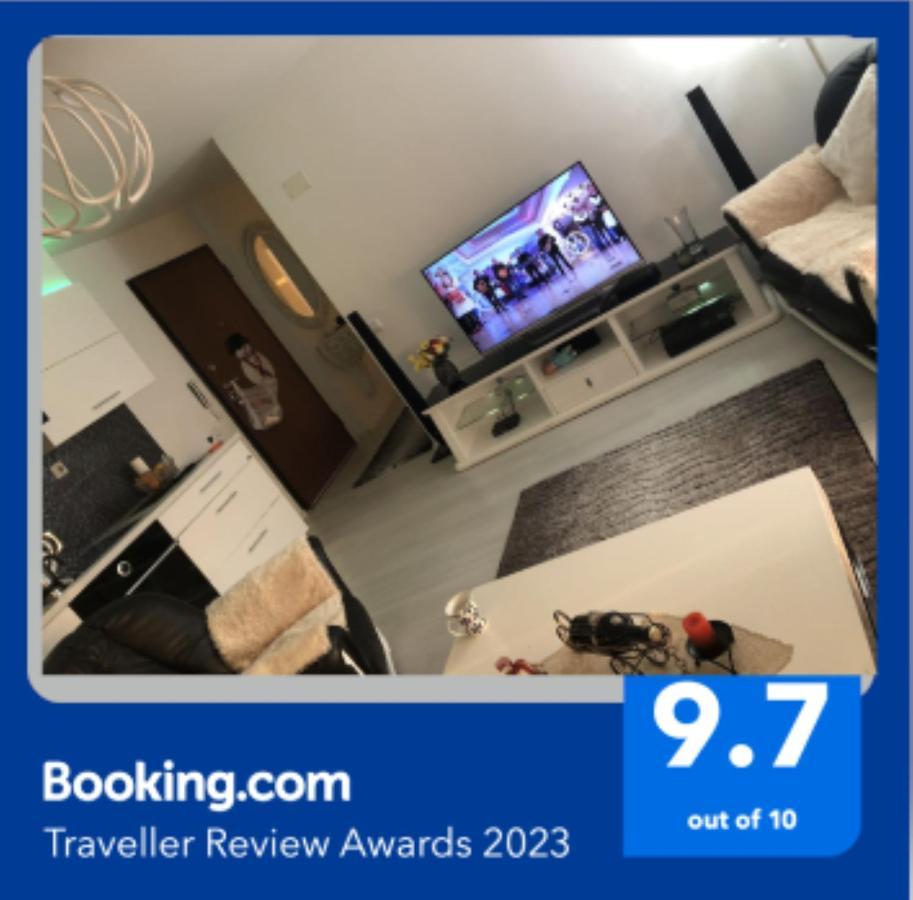 Lovely 2 Bedroom Condo In Gjilan. Eksteriør bilde